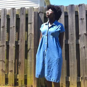 Meet your Posher, Adria